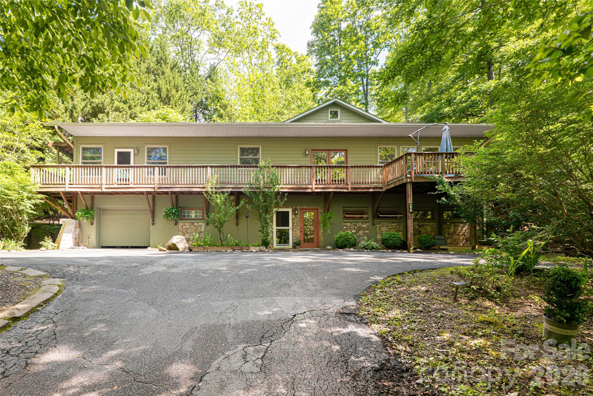 75 Cougar Lane Property Photo 4