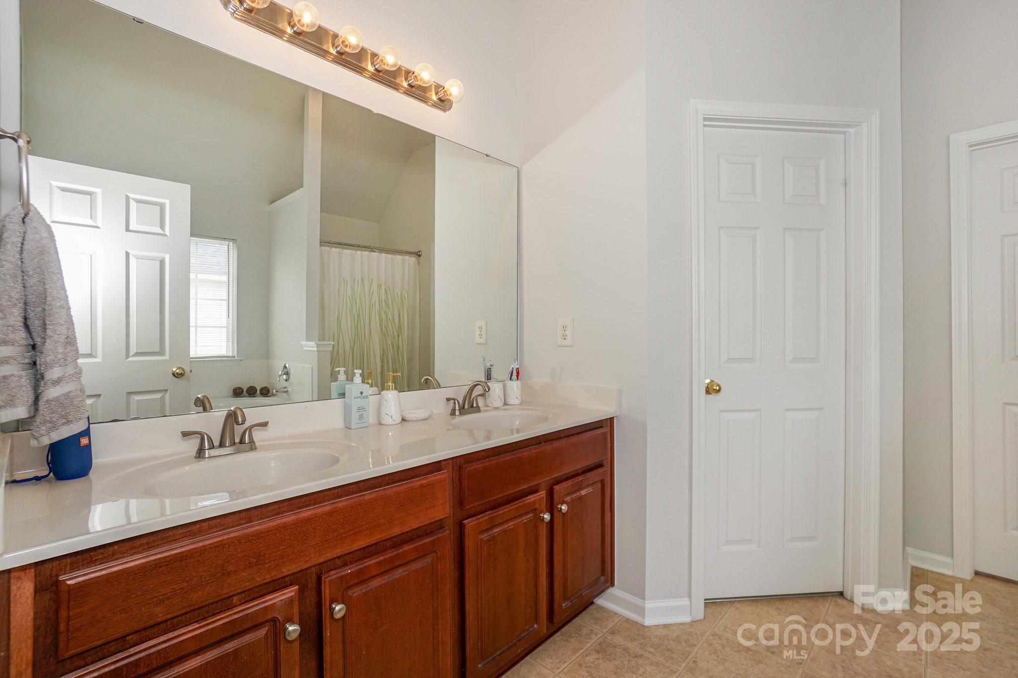166 Glenn Allen Road Property Photo 28