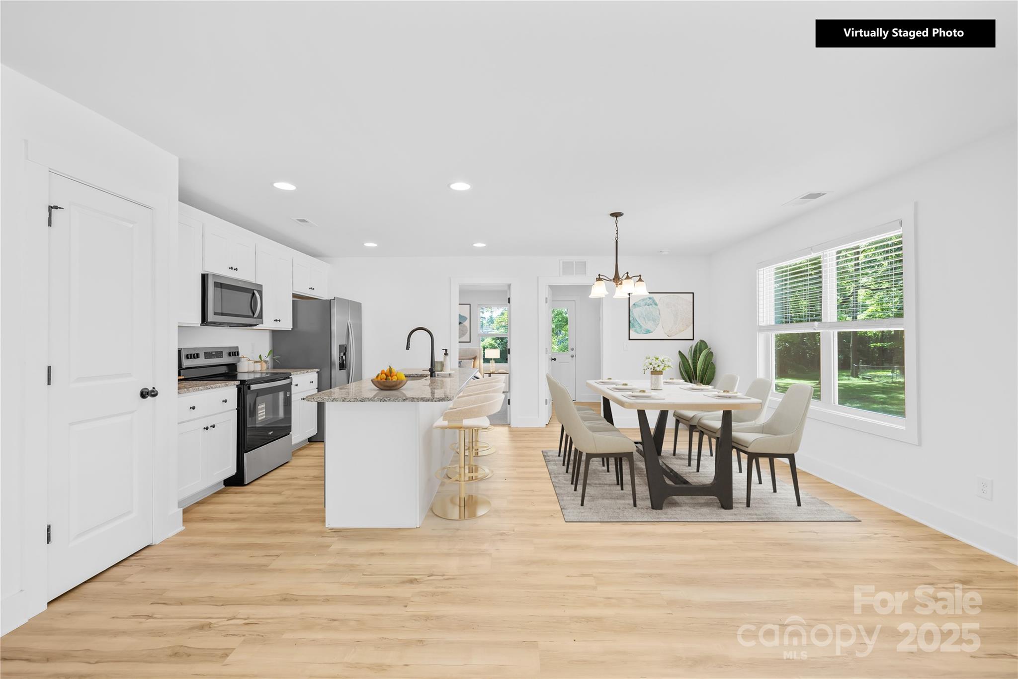 807 S Bostian Street Property Photo 3
