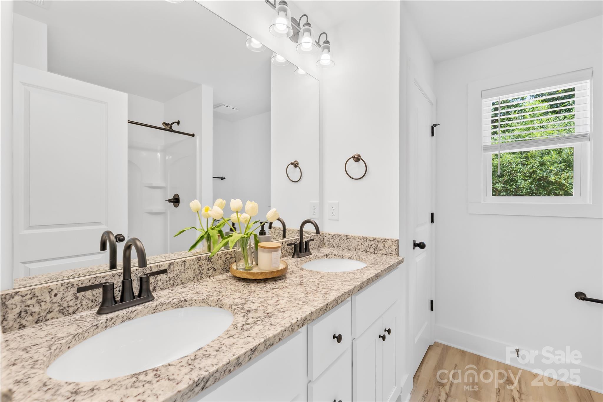 807 S Bostian Street Property Photo 15