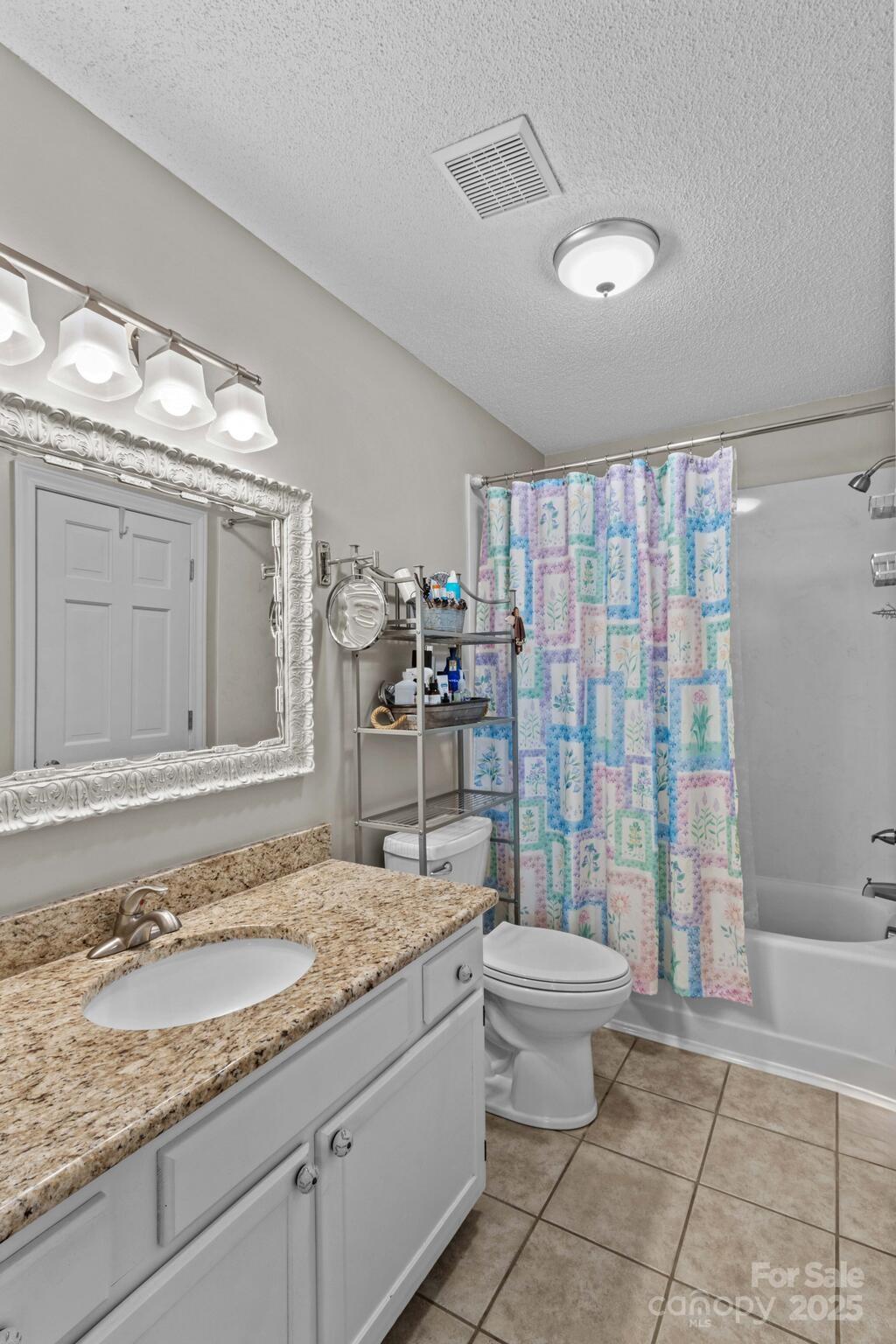 402 Swaim Court Property Photo 26