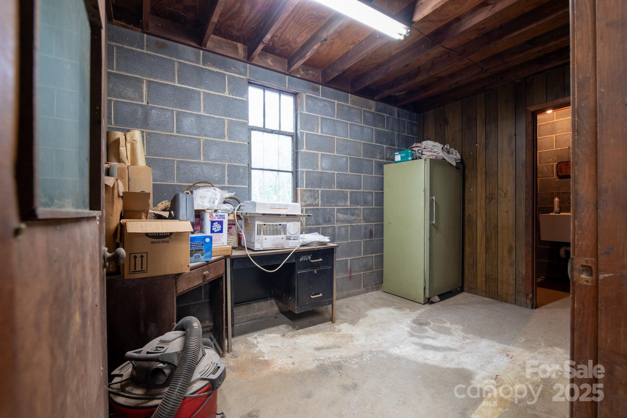 391 Mt Herman Road Property Photo 13
