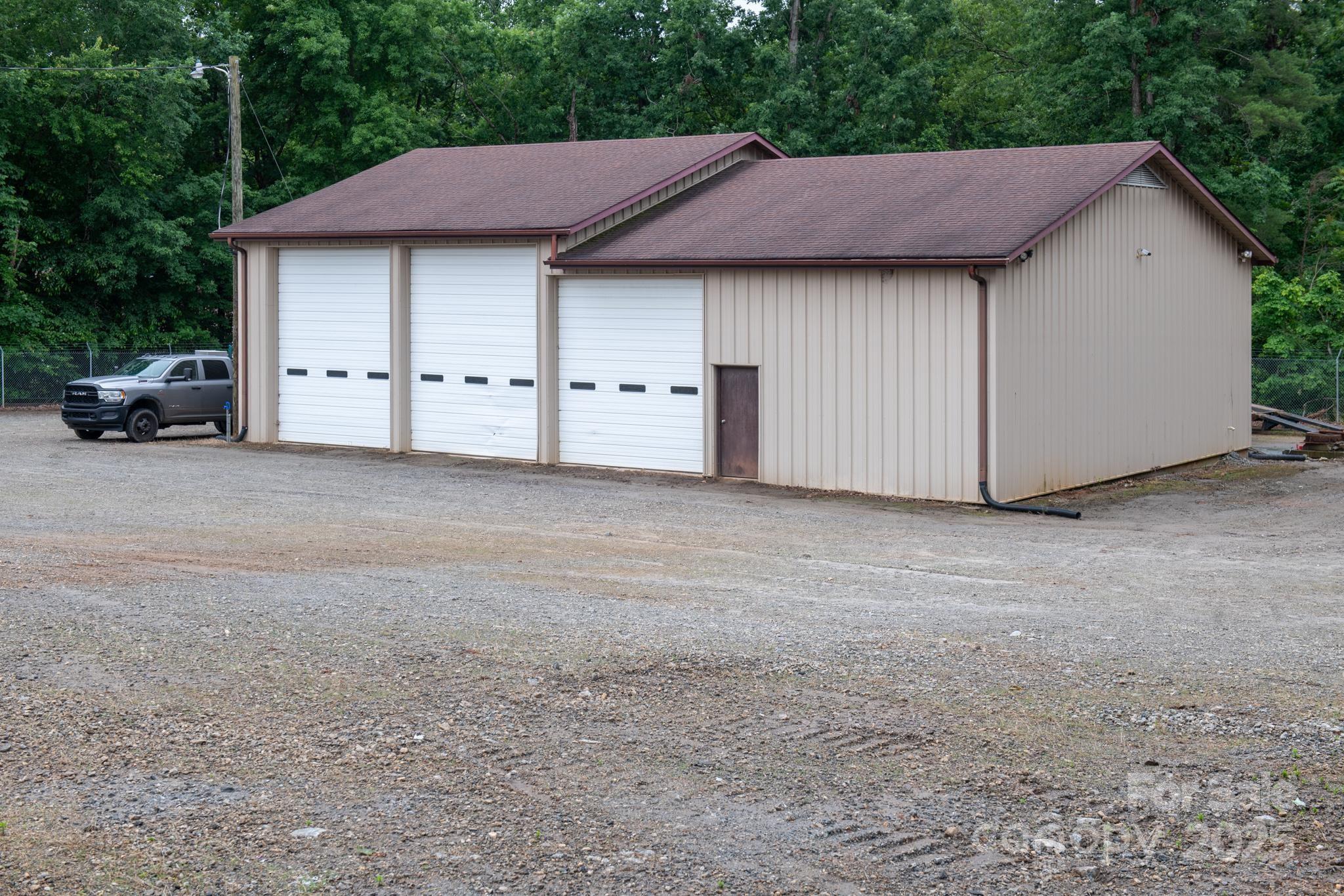 391 Mt Herman Road Property Photo 17