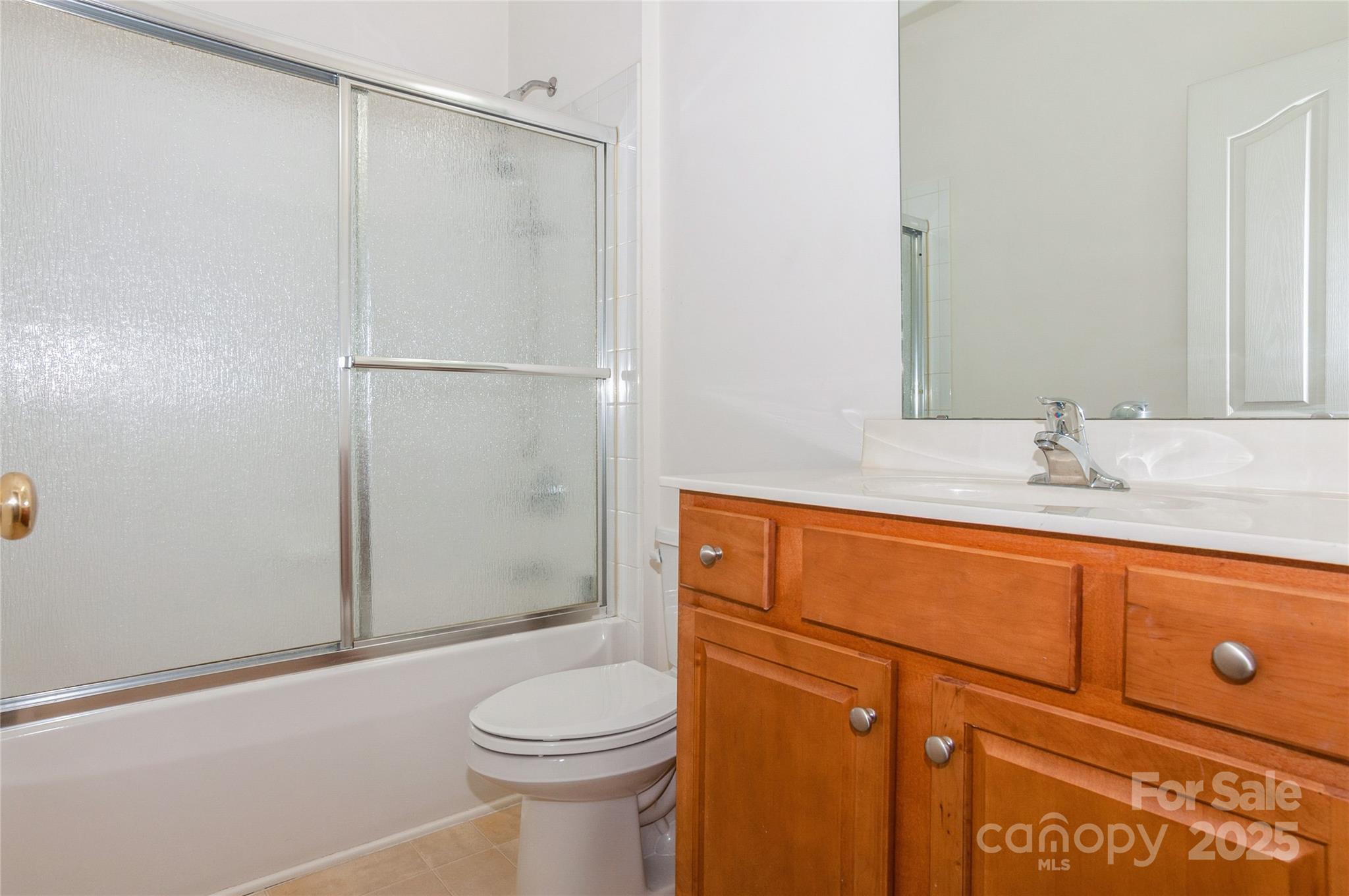 11863 Ridgeway Park Drive Property Photo 9