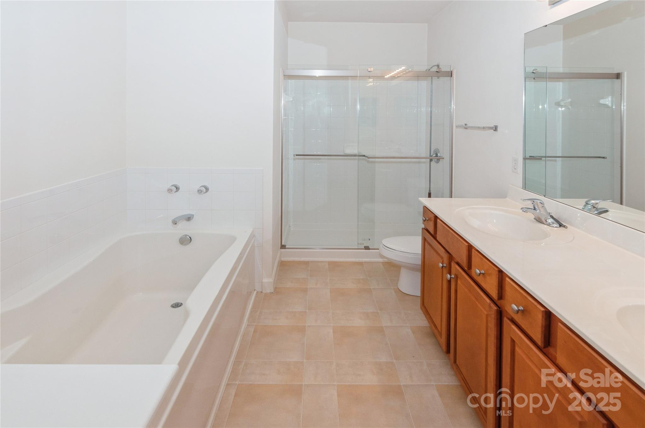 11863 Ridgeway Park Drive Property Photo 12