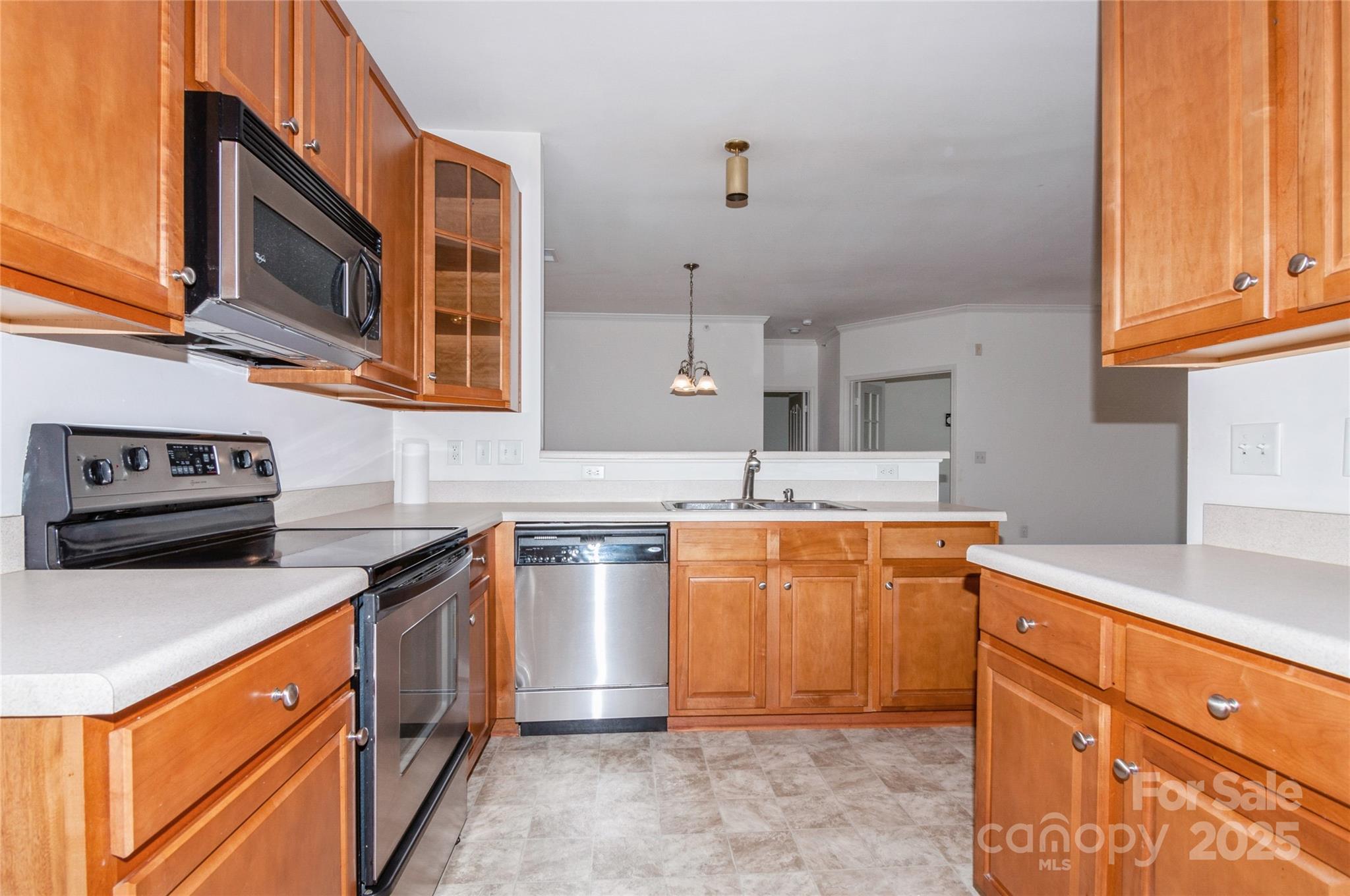 11863 Ridgeway Park Drive Property Photo 28