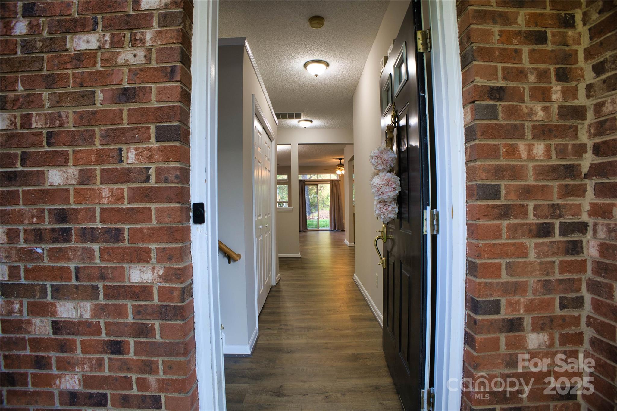4728 Cottage Oaks Drive Property Photo 2