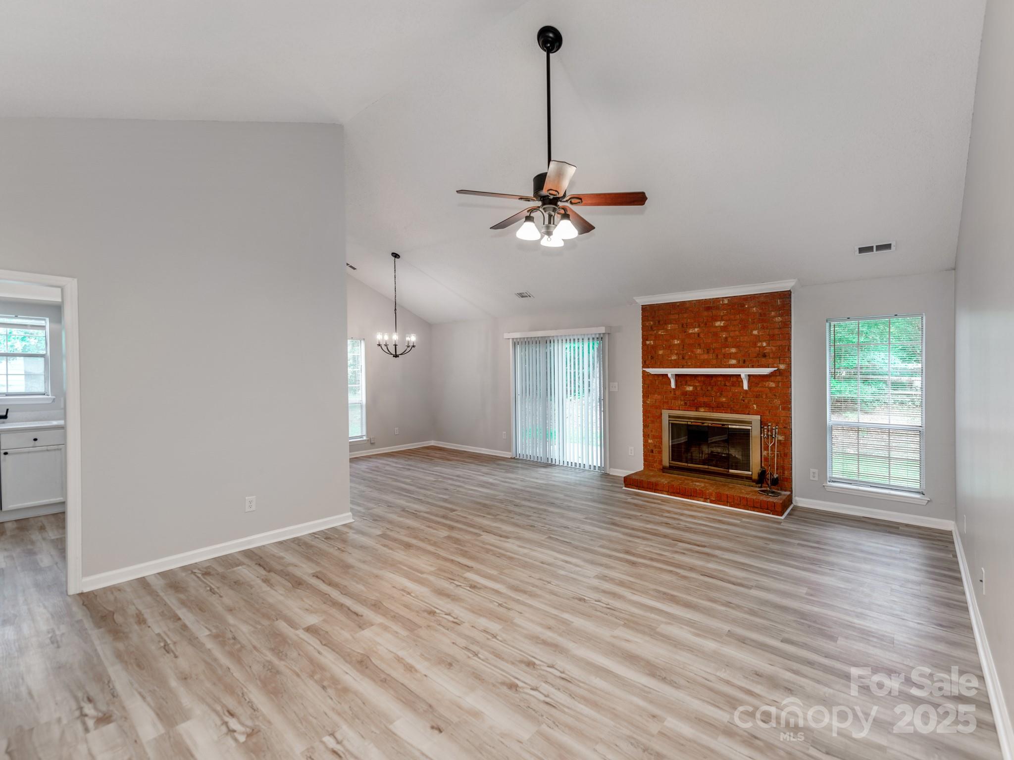 10736 Spruce Mountain Road Property Photo 2