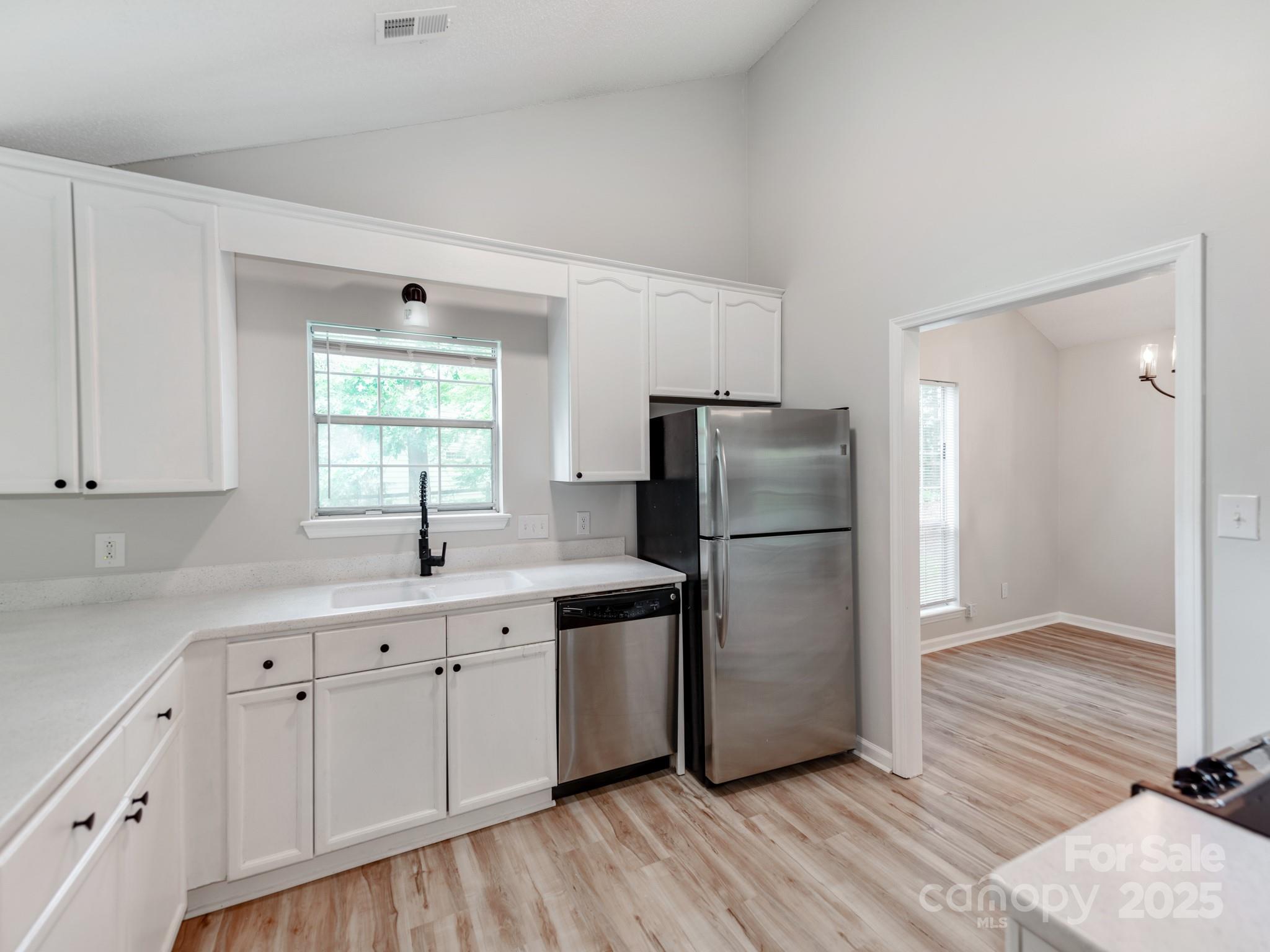 10736 Spruce Mountain Road Property Photo 7