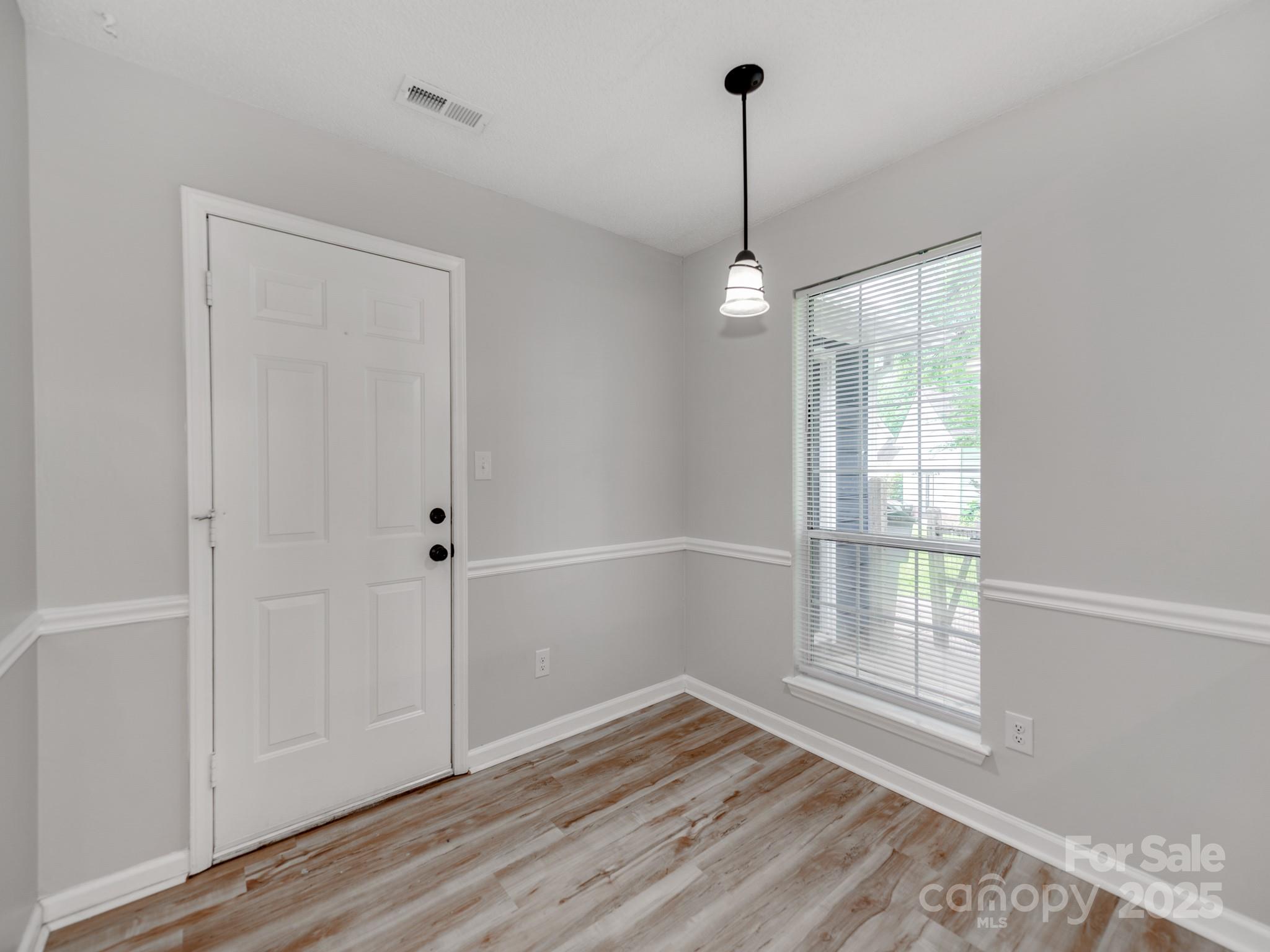 10736 Spruce Mountain Road Property Photo 11