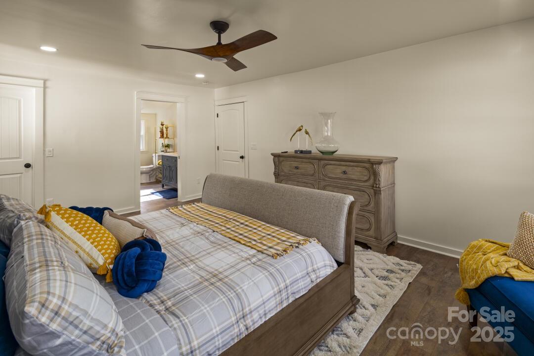 227 Ashmore Avenue Property Photo 15