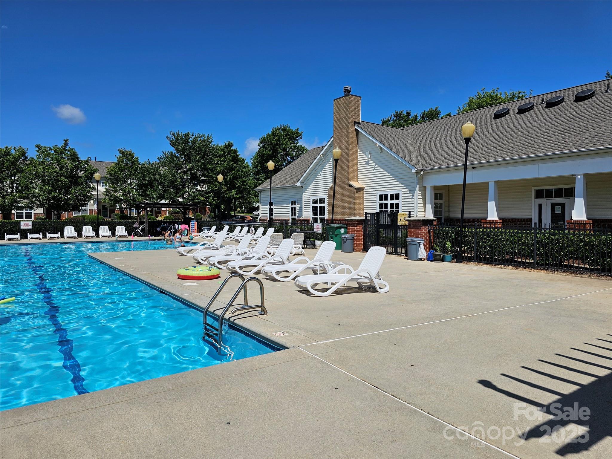 17119 Doe Valley Court Property Photo 1