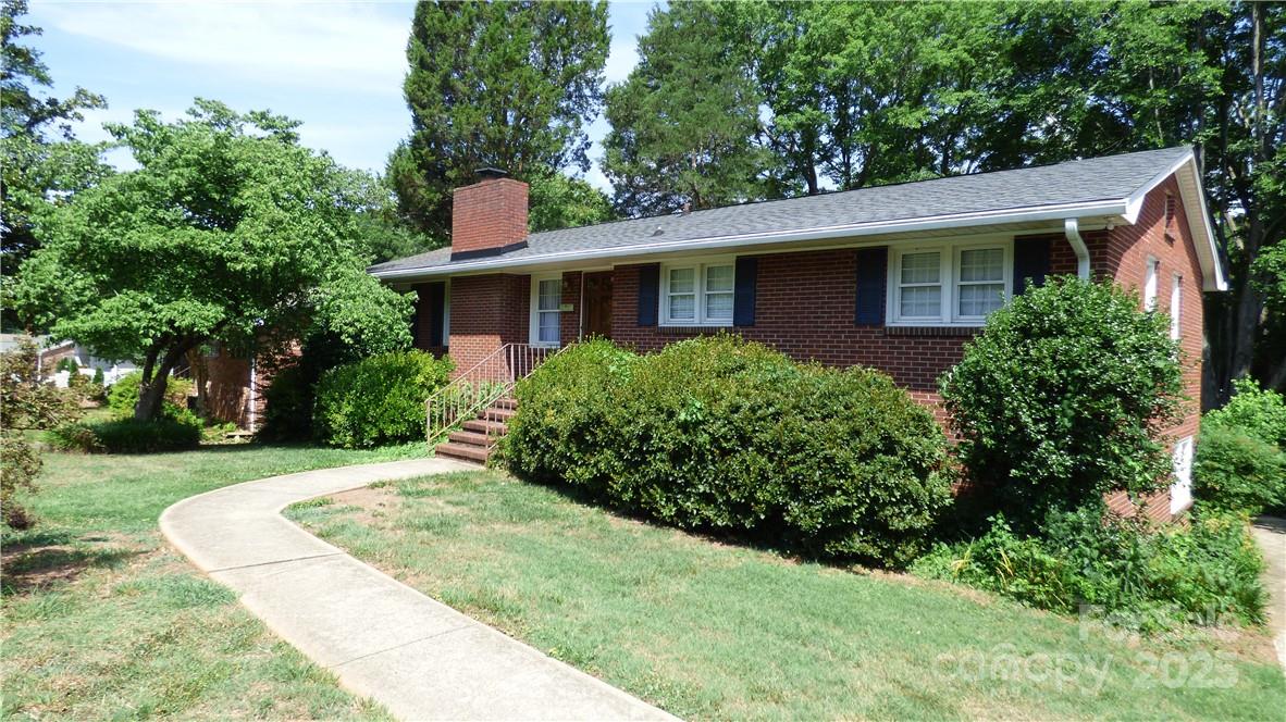 1245 Paddock Circle Property Photo 1