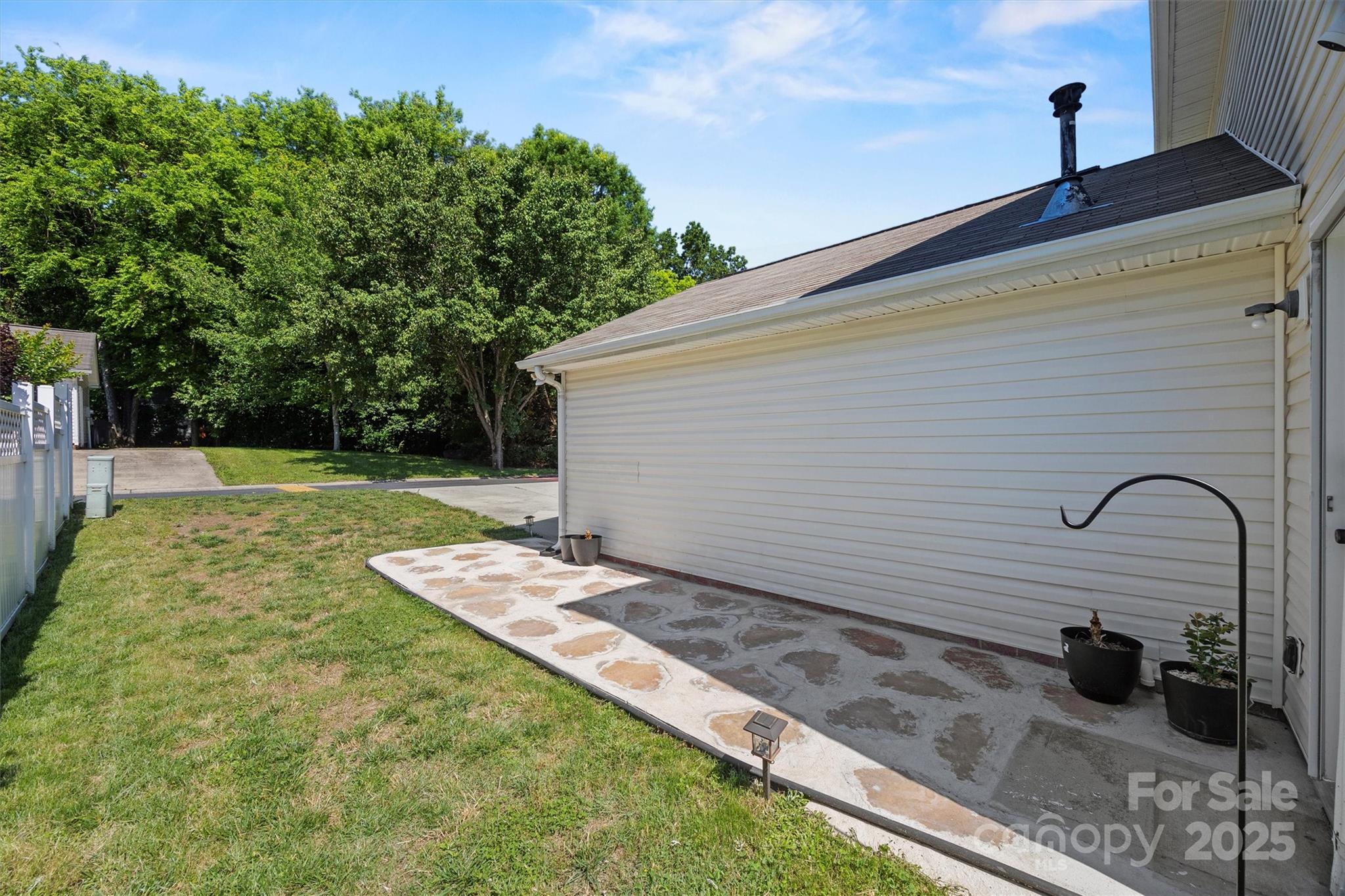 1505 Tuckers Glenn Drive Property Photo 28