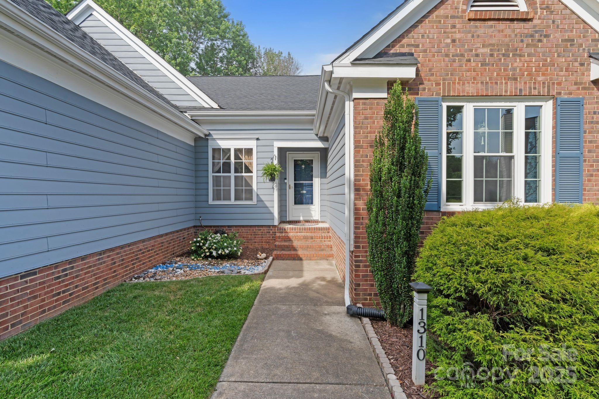 1310 Bellhook Place Property Photo 3