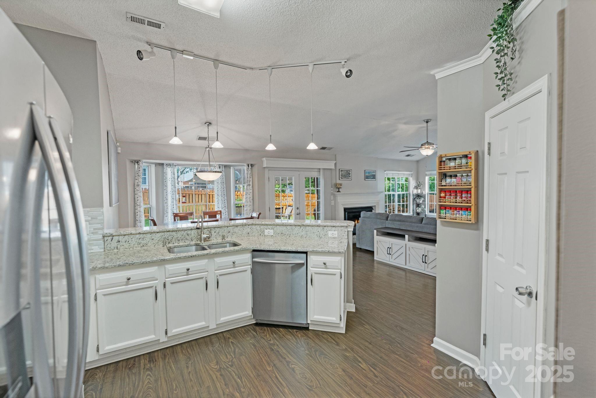 1310 Bellhook Place Property Photo 9