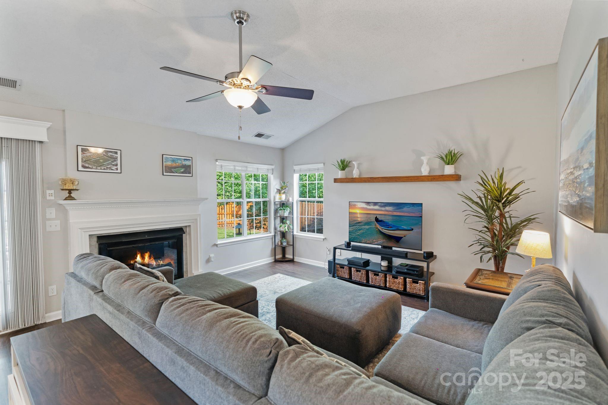 1310 Bellhook Place Property Photo 11