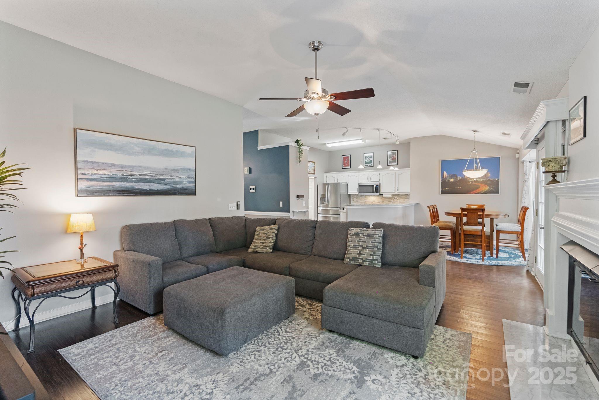 1310 Bellhook Place Property Photo 13