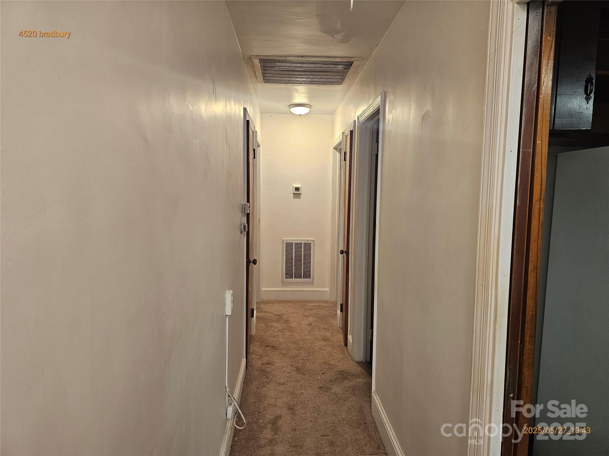 4520 Bradbury Drive Property Photo 9