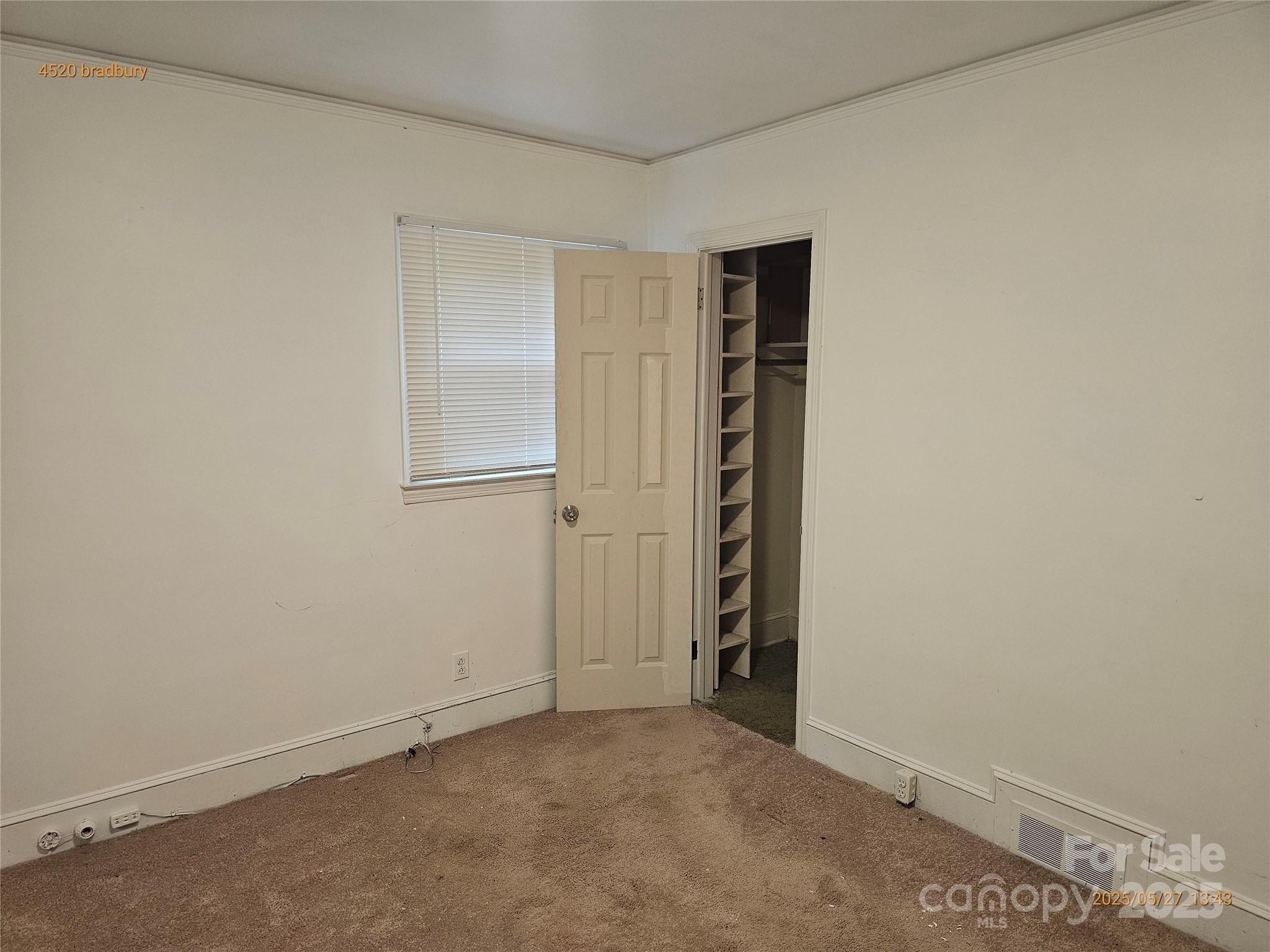 4520 Bradbury Drive Property Photo 14