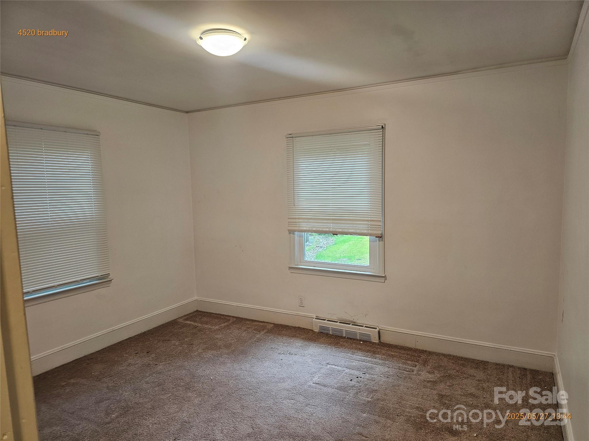 4520 Bradbury Drive Property Photo 15