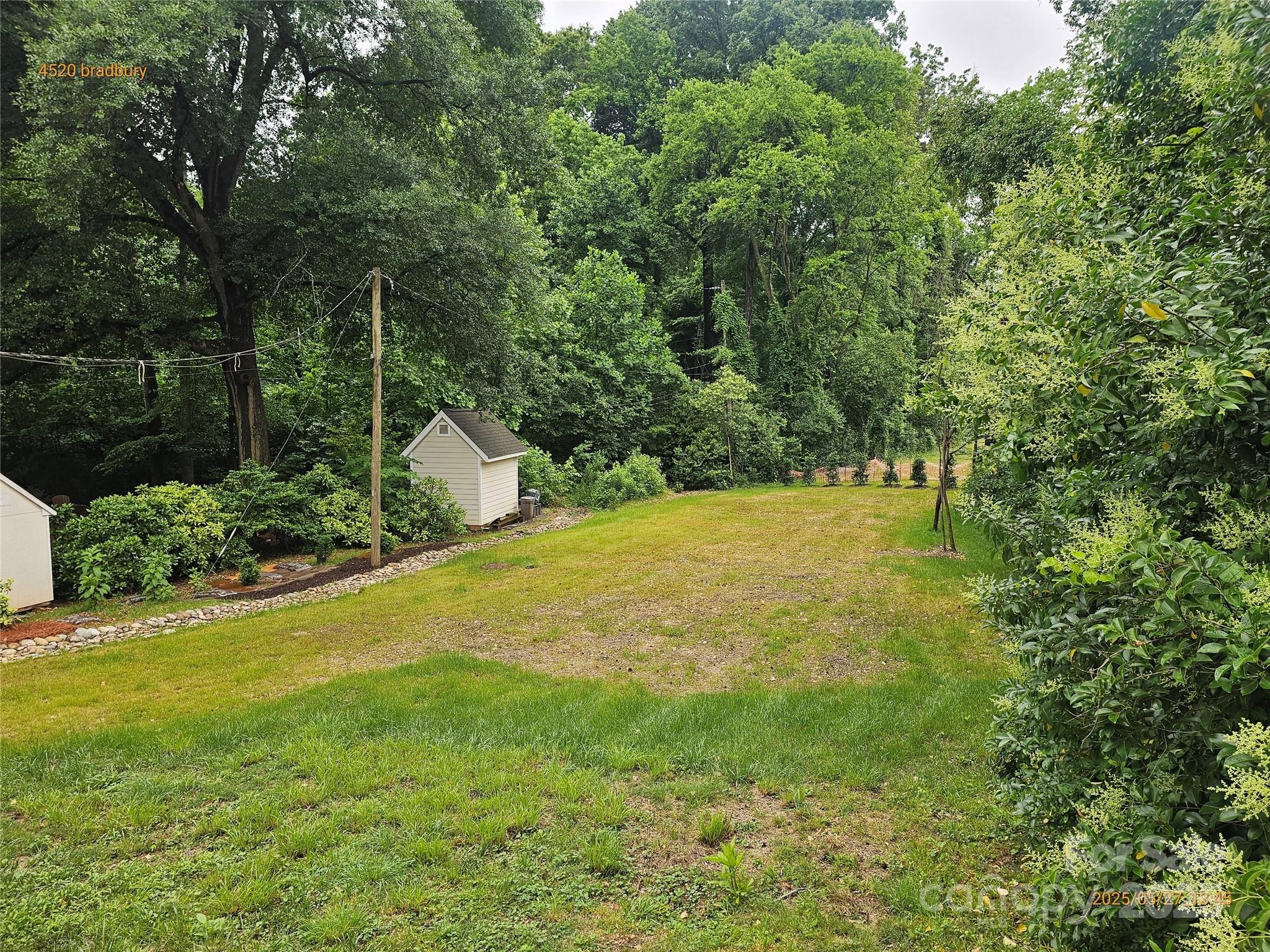 4520 Bradbury Drive Property Photo 16