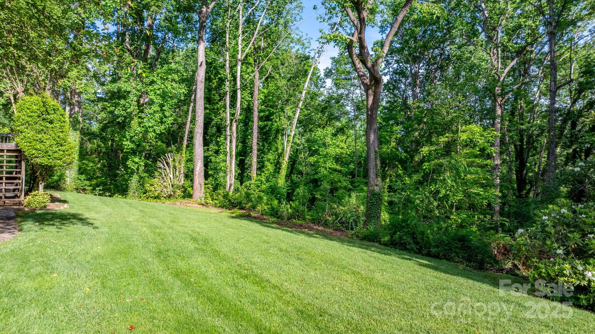 220 West Park Drive Property Photo 10