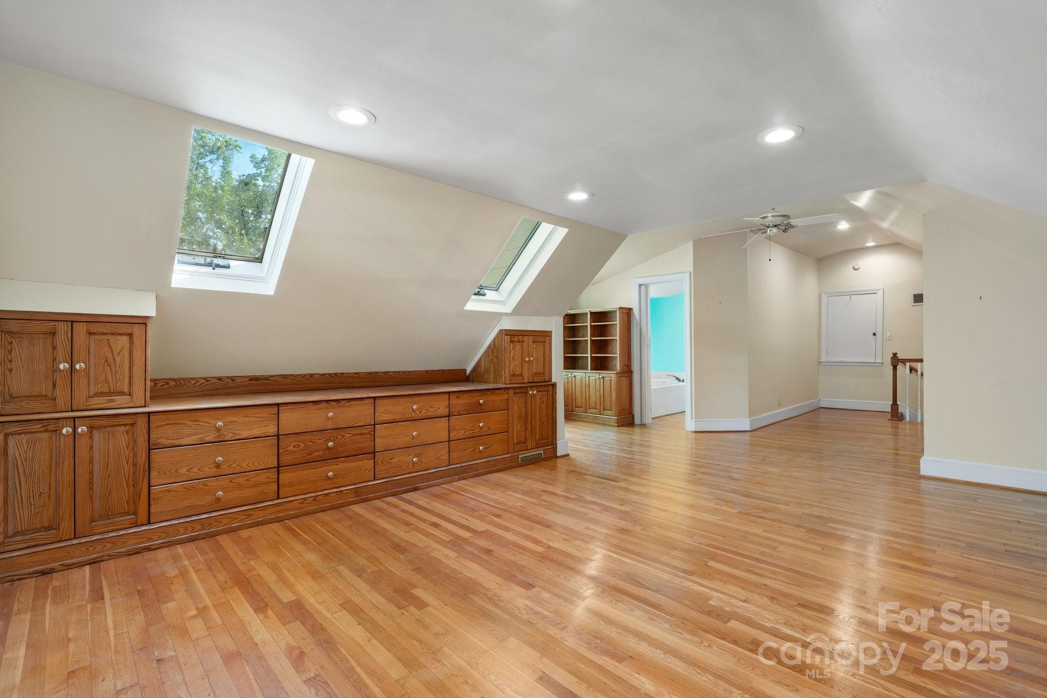 220 West Park Drive Property Photo 36