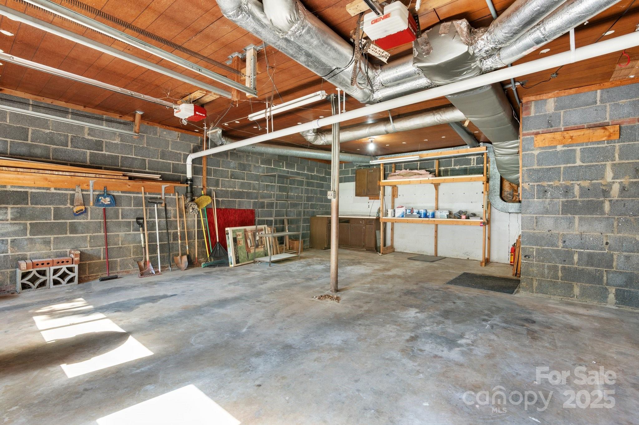 220 West Park Drive Property Photo 43