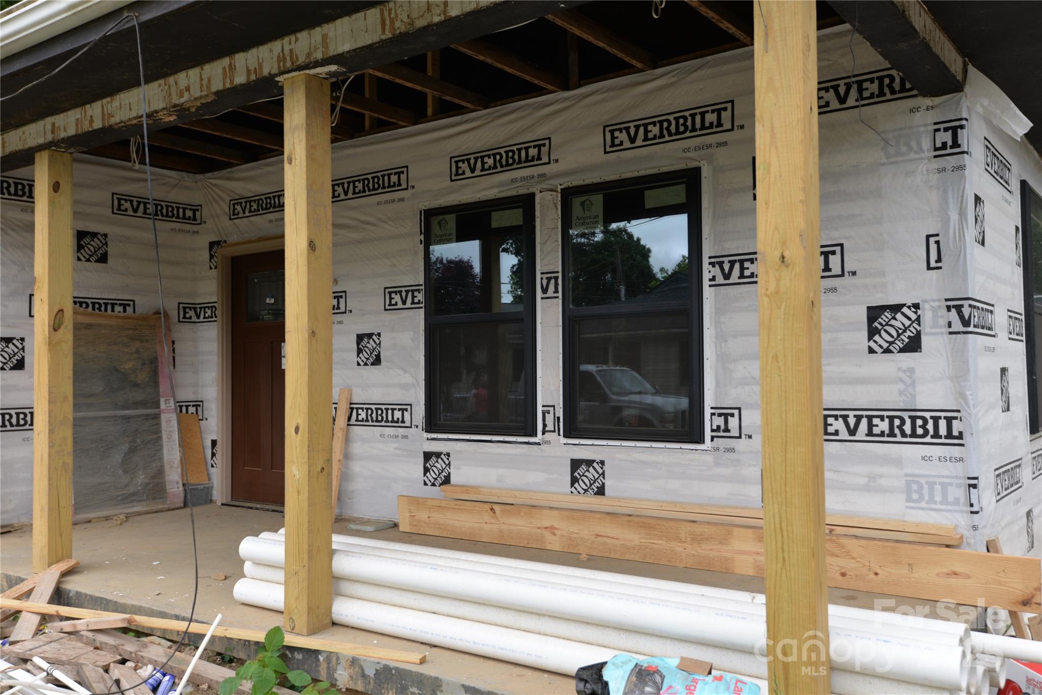 136 Edwards Avenue Property Photo 1