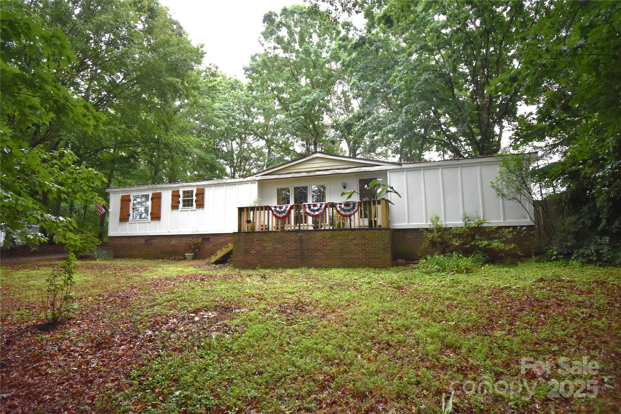 1789 Paris Drive Property Photo 1