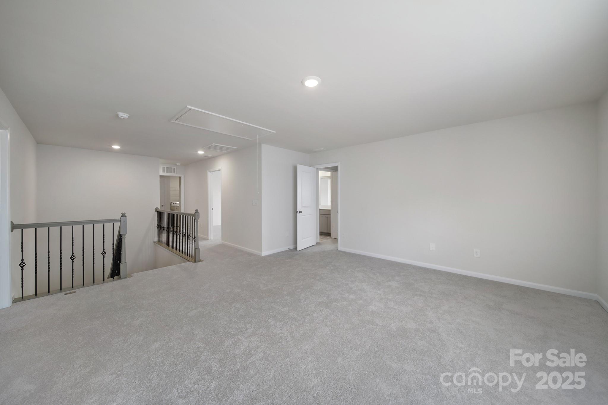 300 Kennerly Center Drive Property Photo 26