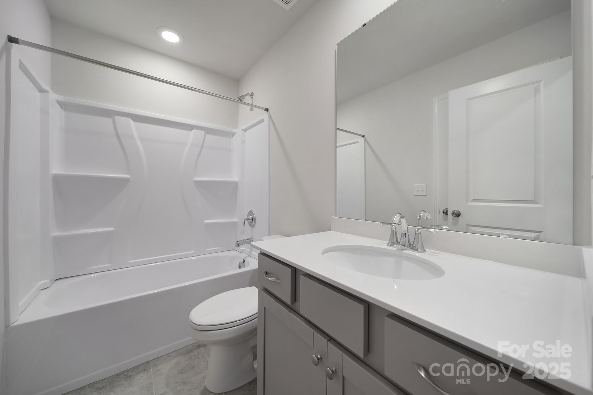 300 Kennerly Center Drive Property Photo 29