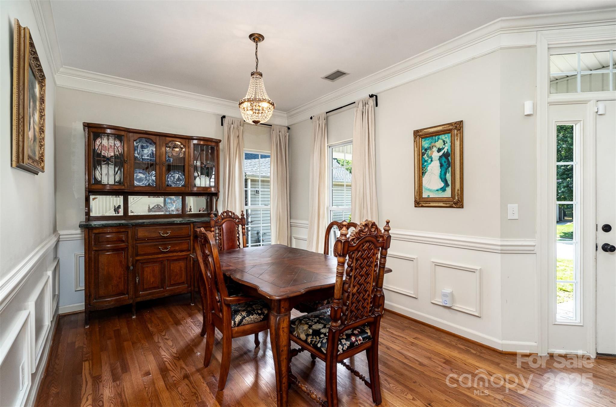 8256 Chatham Oaks Drive Property Photo 12