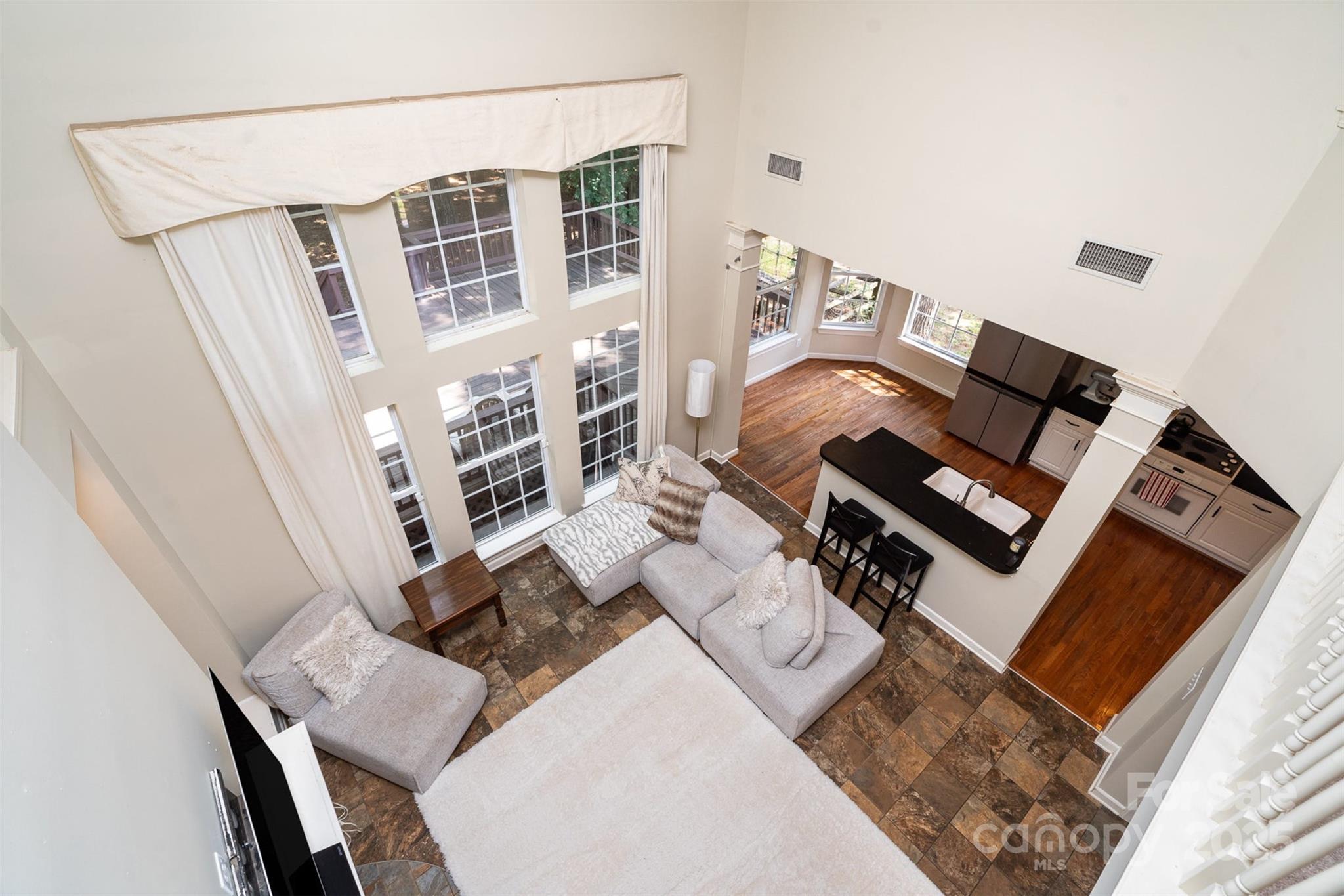 8256 Chatham Oaks Drive Property Photo 16