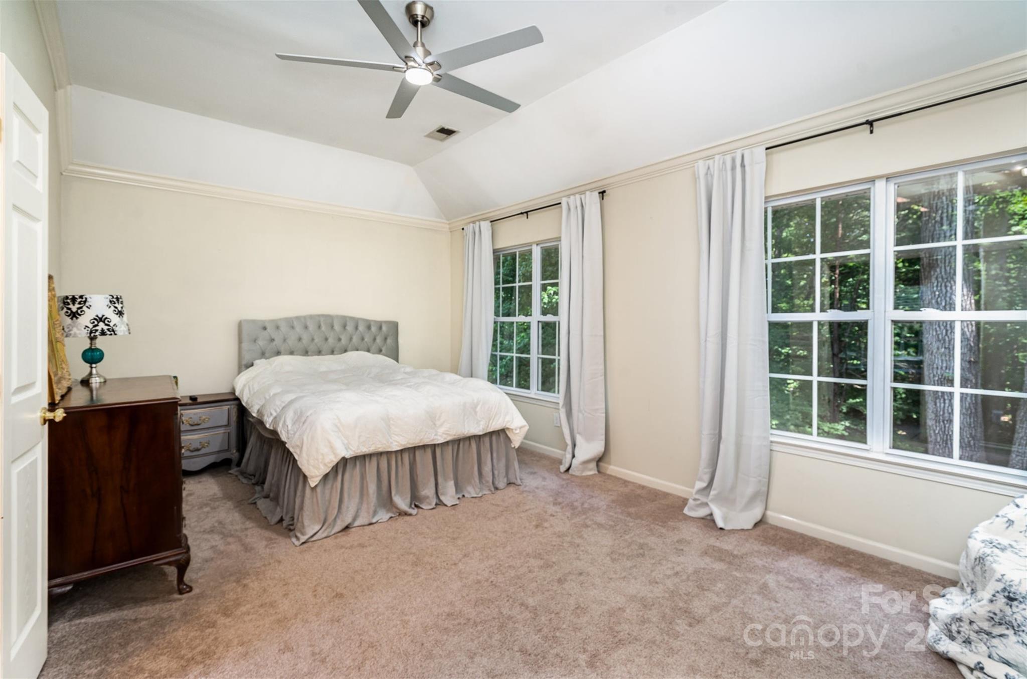 8256 Chatham Oaks Drive Property Photo 17