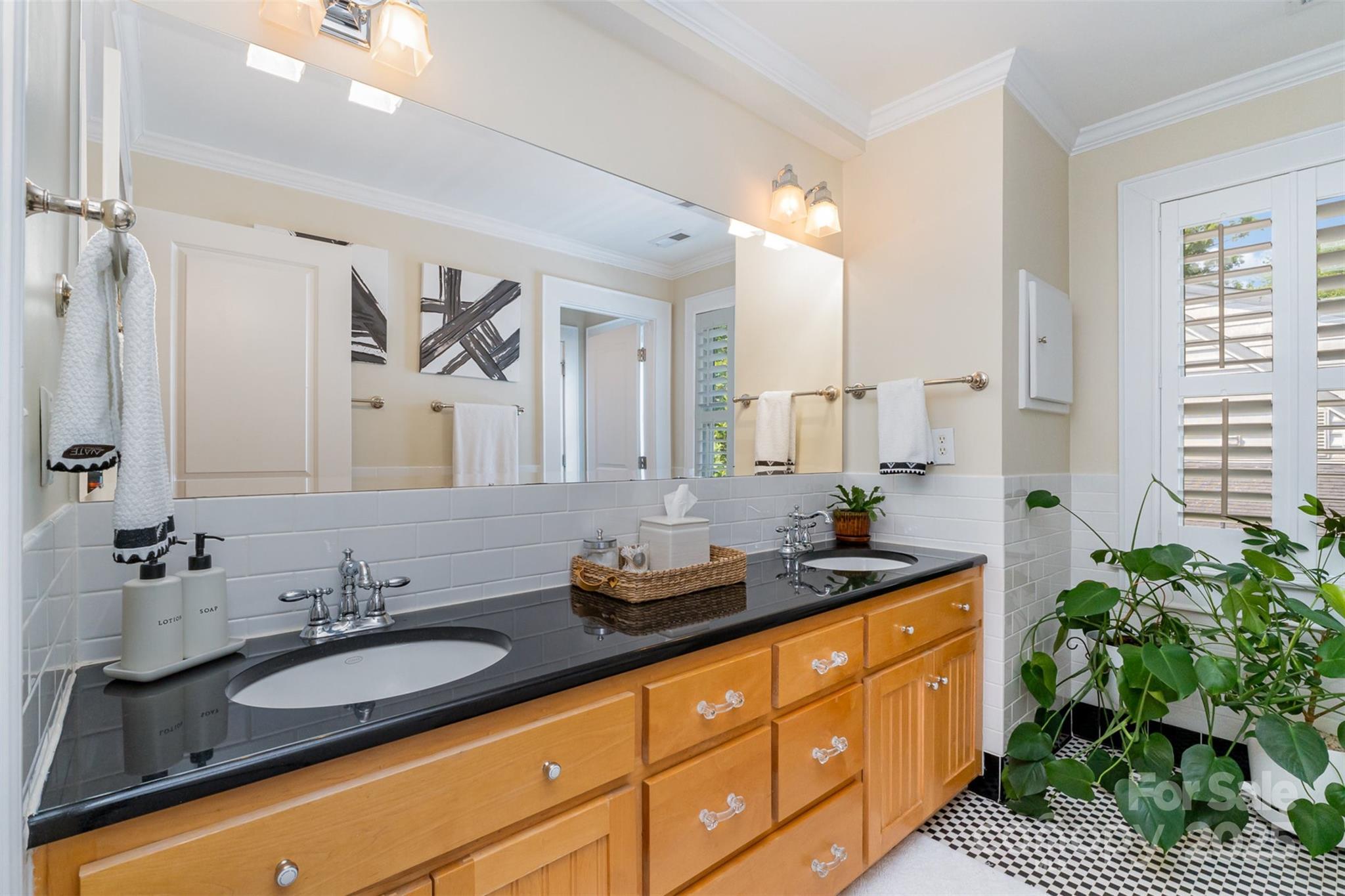 141 Eastover Drive Property Photo 21