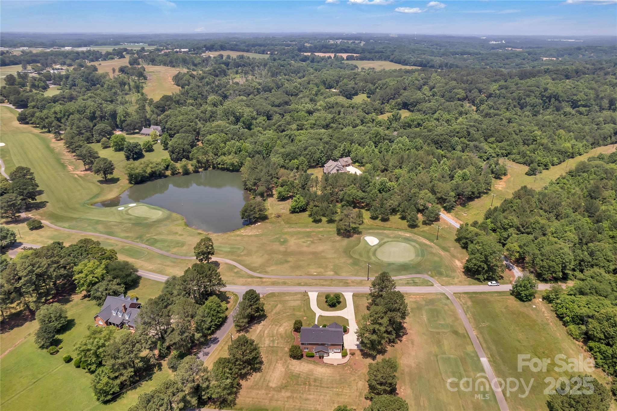 3068 River Road Property Photo 8