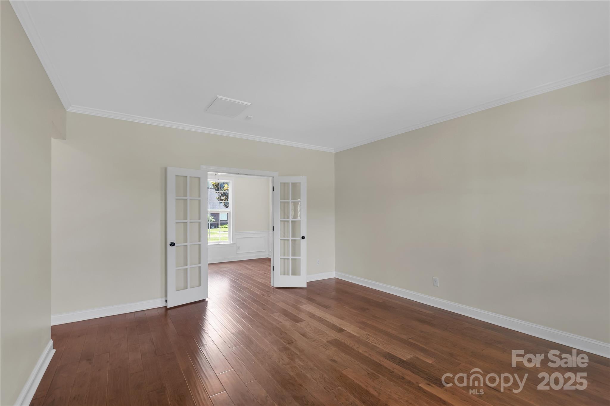 3068 River Road Property Photo 17