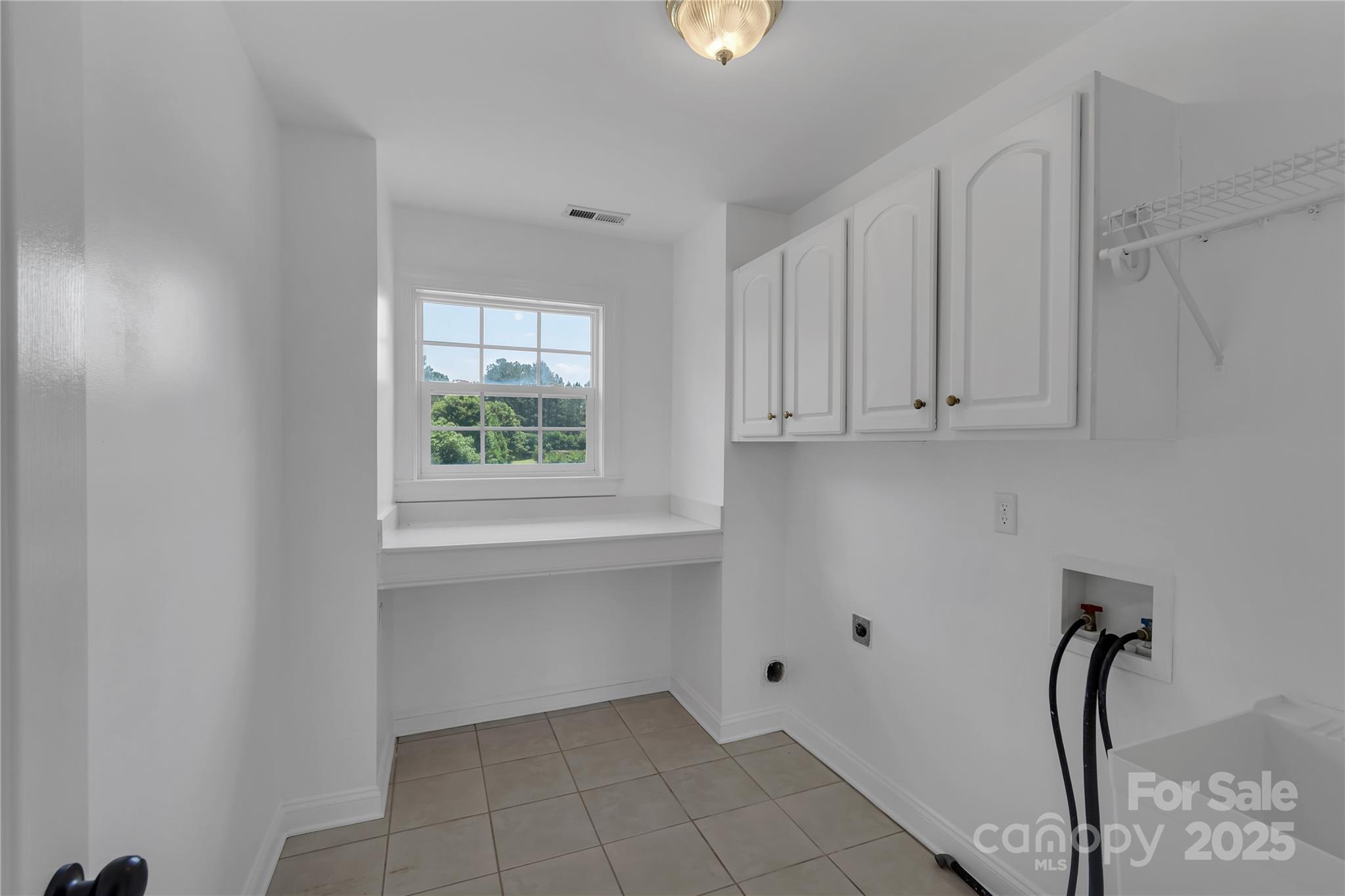 3068 River Road Property Photo 29