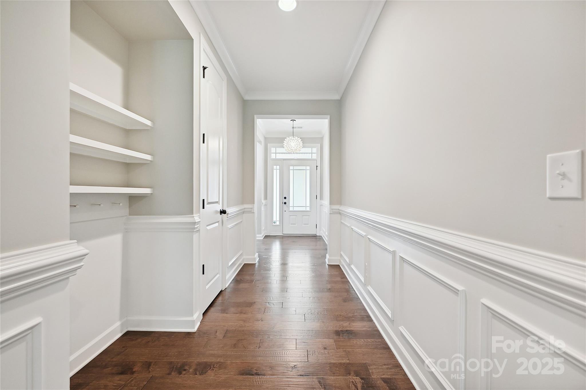 2760 Berkhamstead Circle Property Photo 4