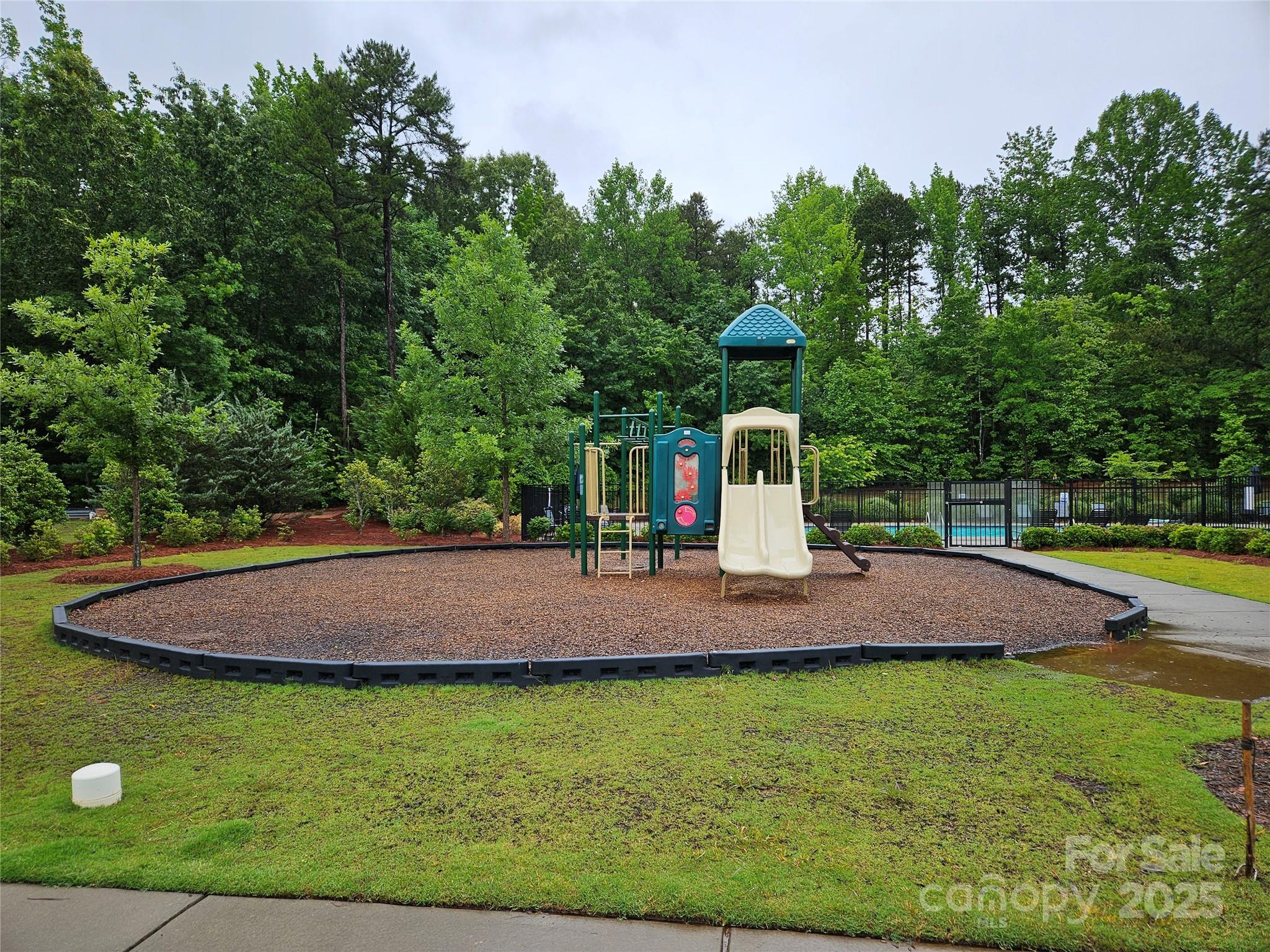 2760 Berkhamstead Circle Property Photo 29