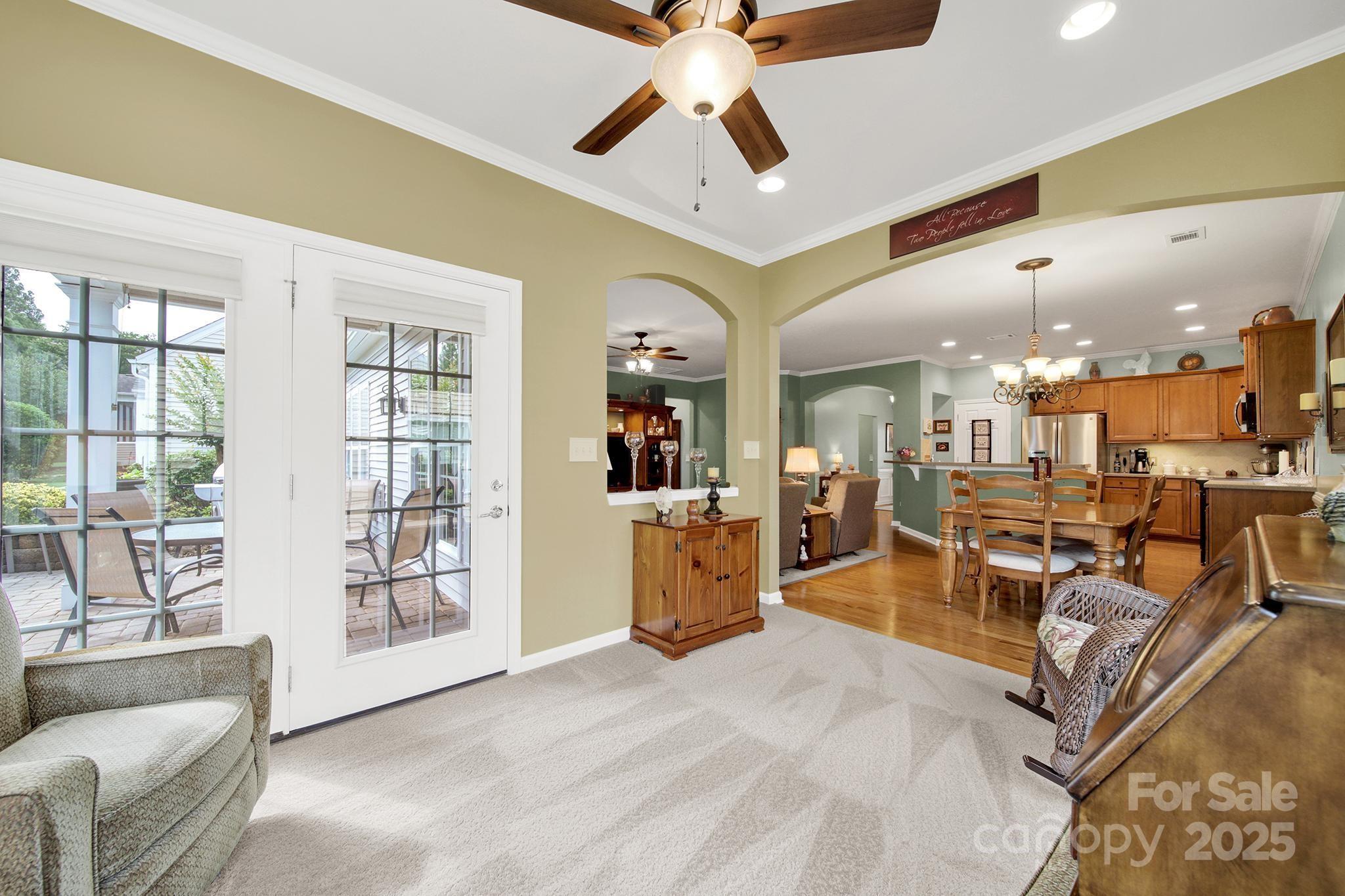 2213 Hartwell Lane 84 Property Photo 18