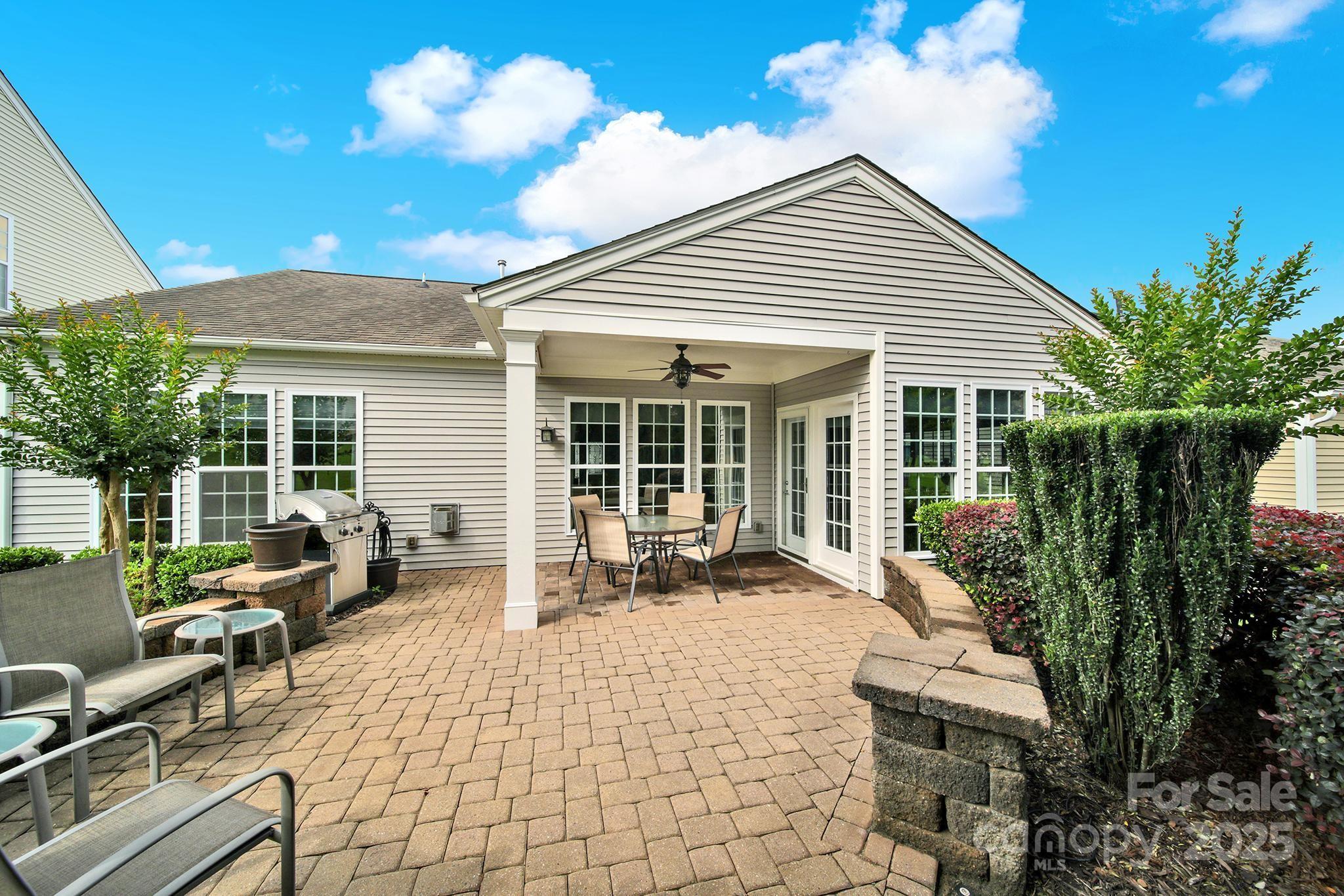 2213 Hartwell Lane 84 Property Photo 27