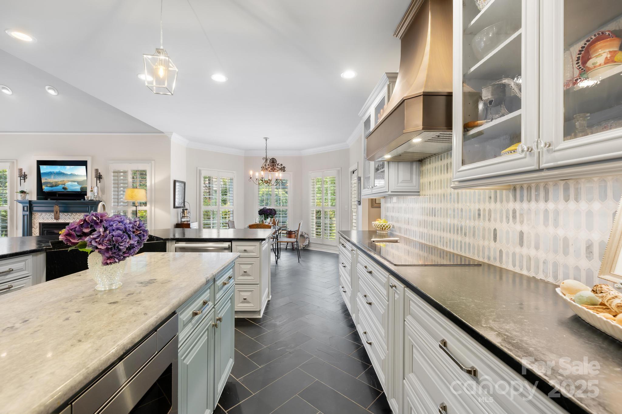 266 Riverwood Road Property Photo 5