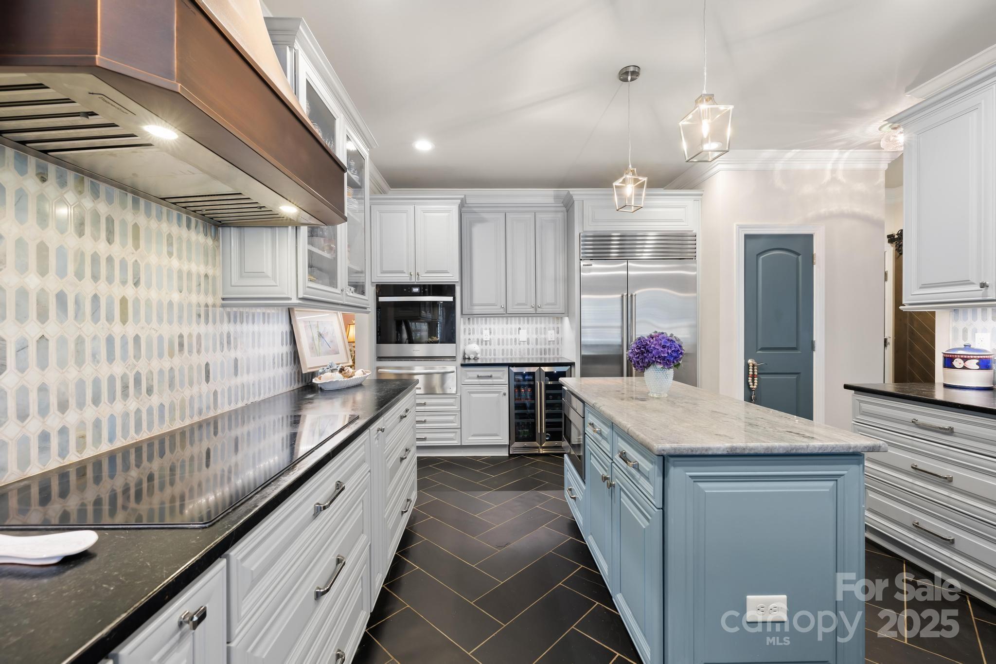 266 Riverwood Road Property Photo 6