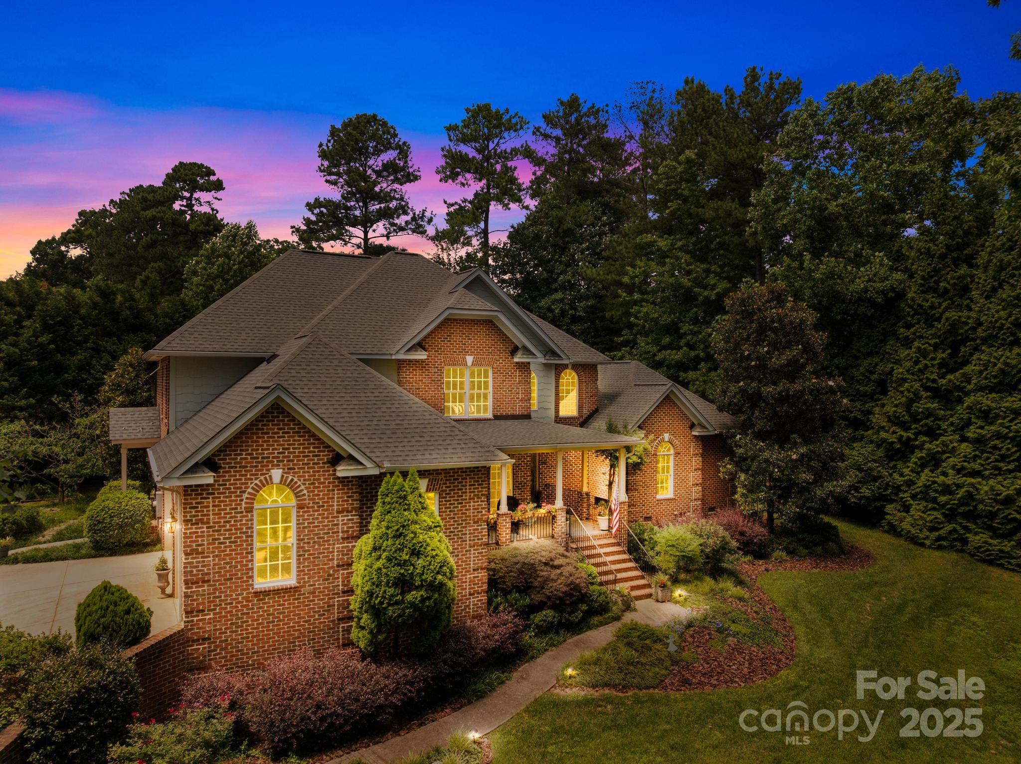 266 Riverwood Road Property Photo 8