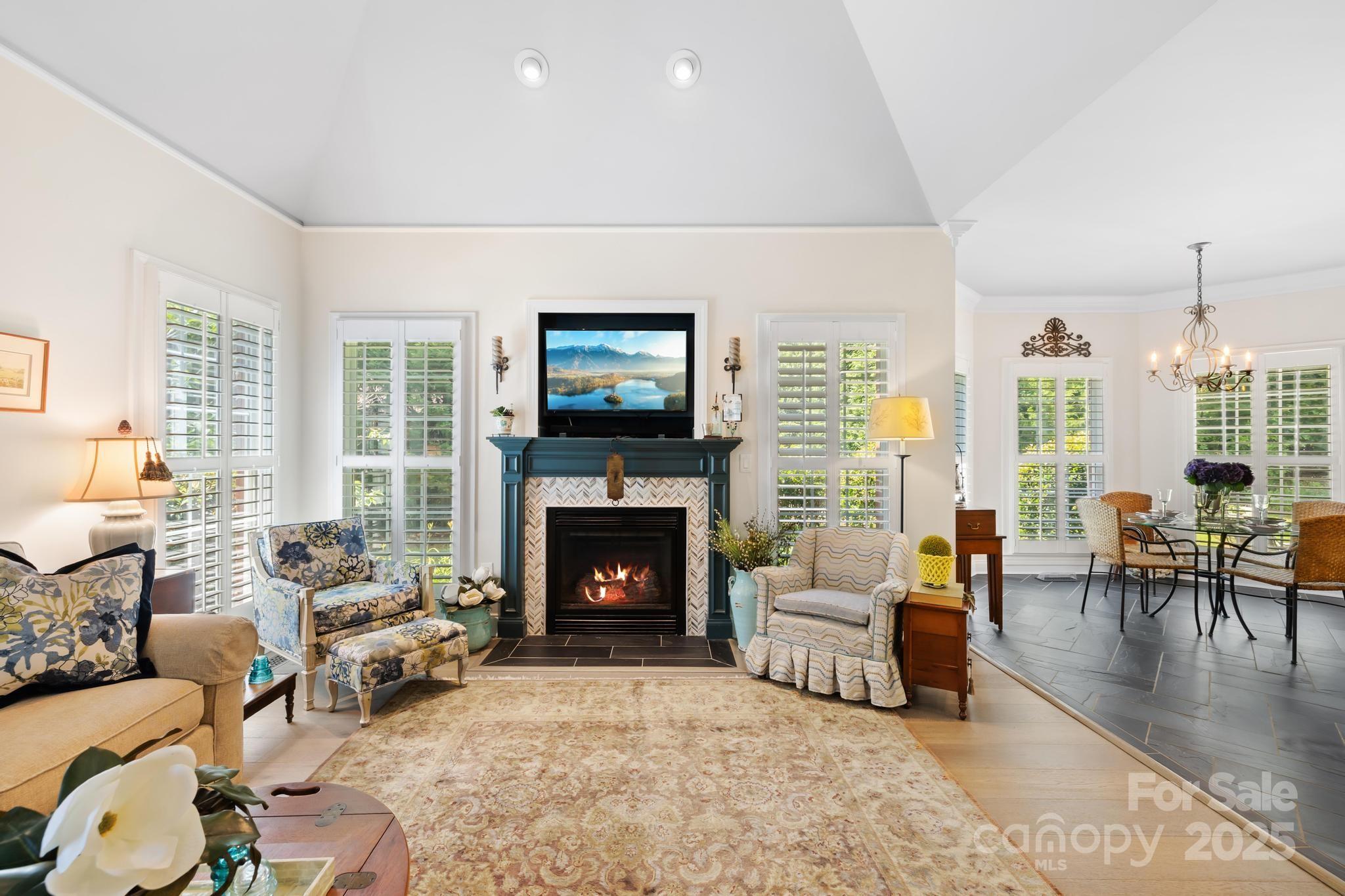 266 Riverwood Road Property Photo 9