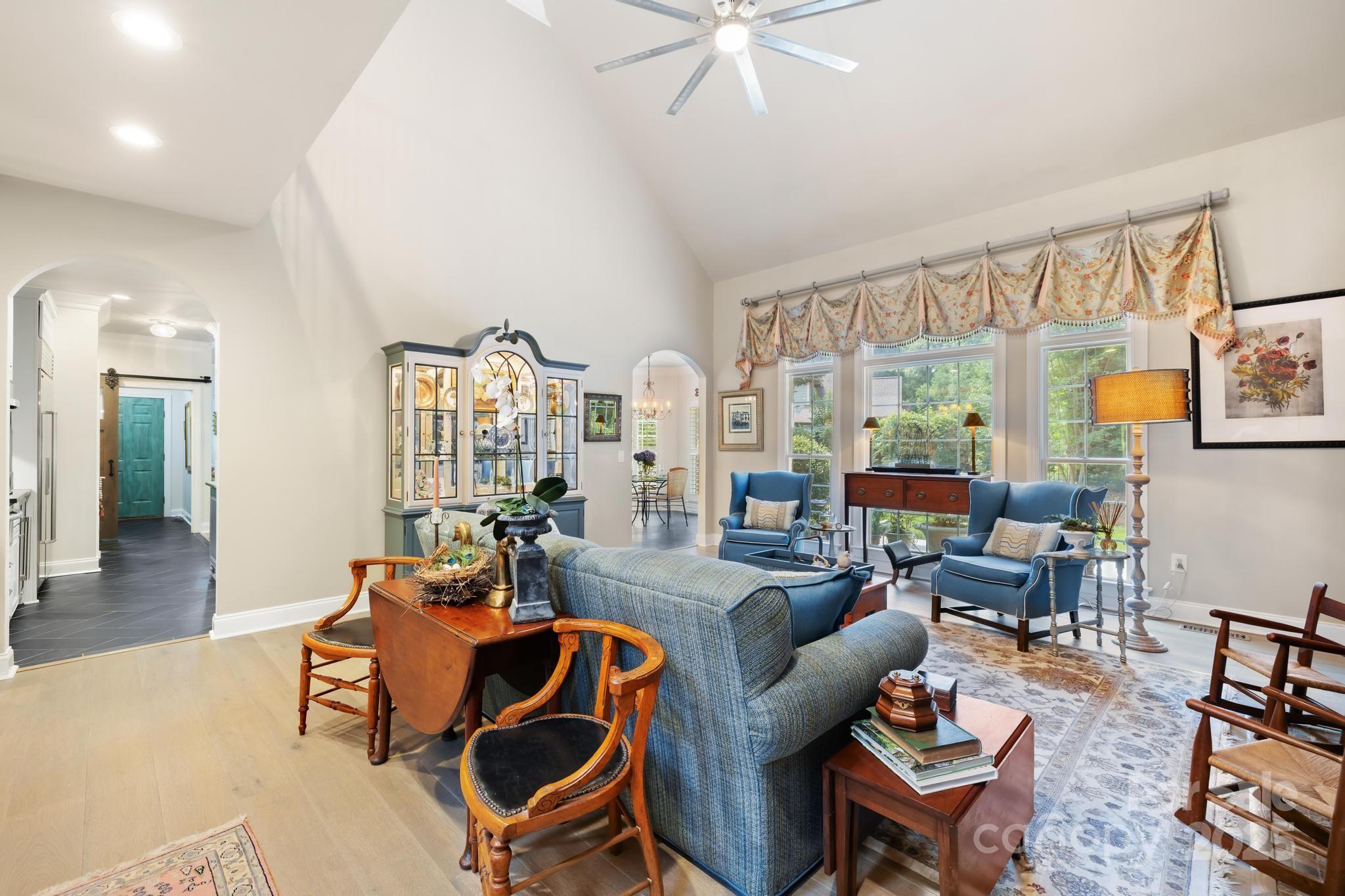 266 Riverwood Road Property Photo 12