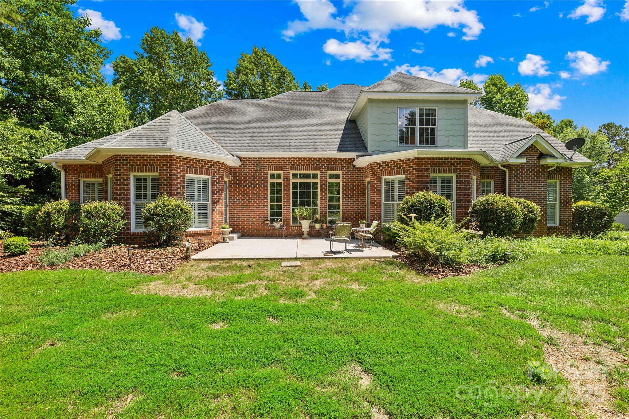 266 Riverwood Road Property Photo 44